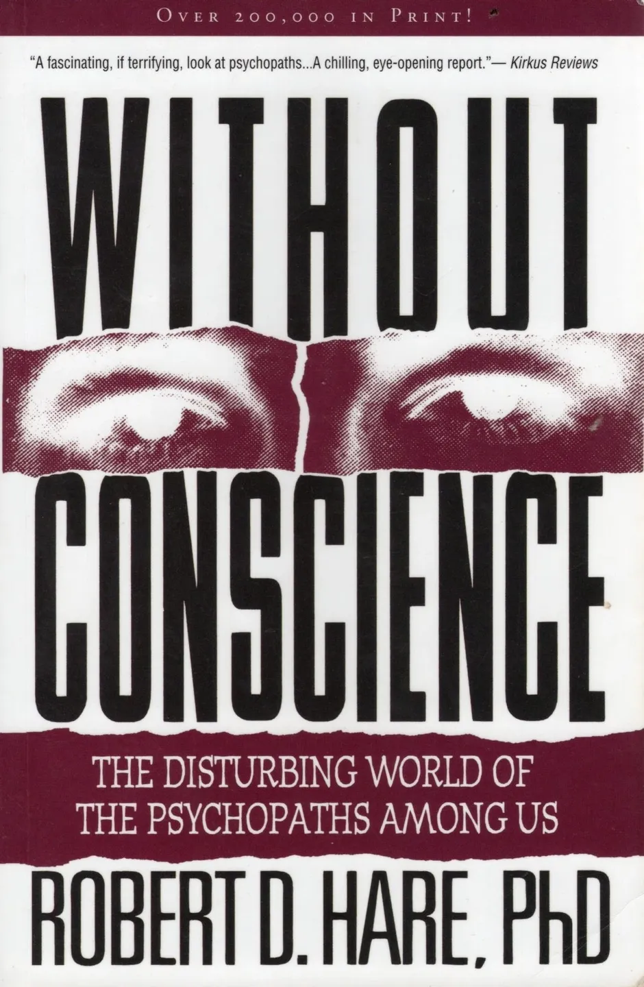 A book cover with eyes and the title " without conscience ".